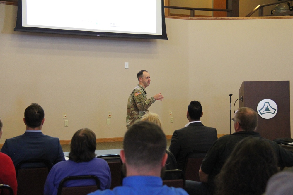 18th Wisconsin GOBC held at Fort McCoy; connects businesses with federal opportunities