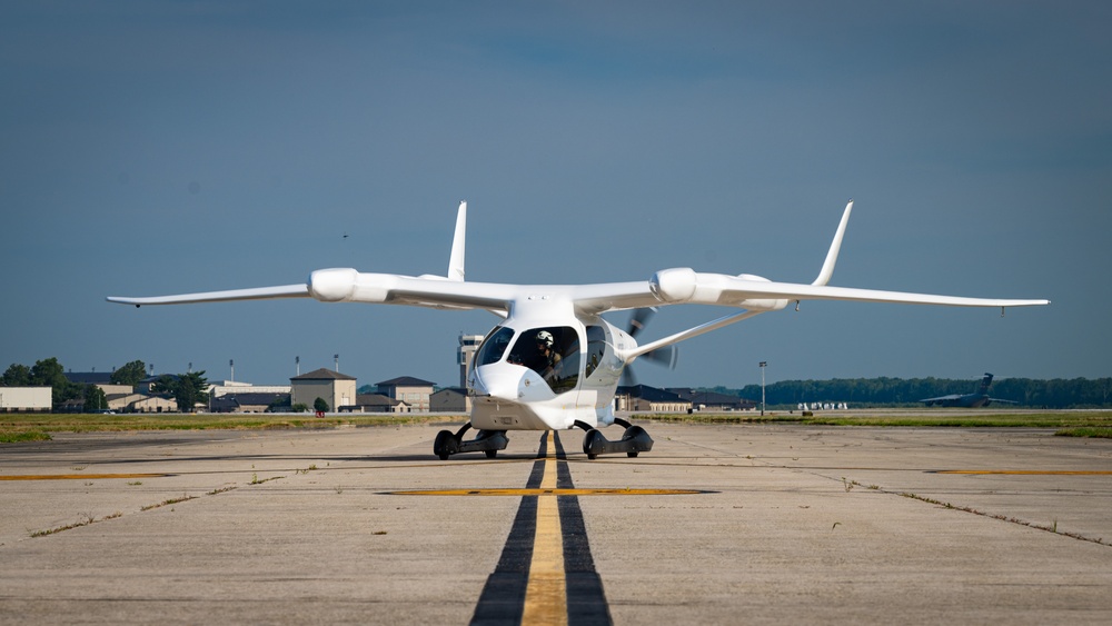 All-electric fixed-wing aircraft delivers cargo to Dover AFB