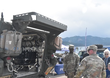 Pikes Peak or Bust Rodeo recognizes military members