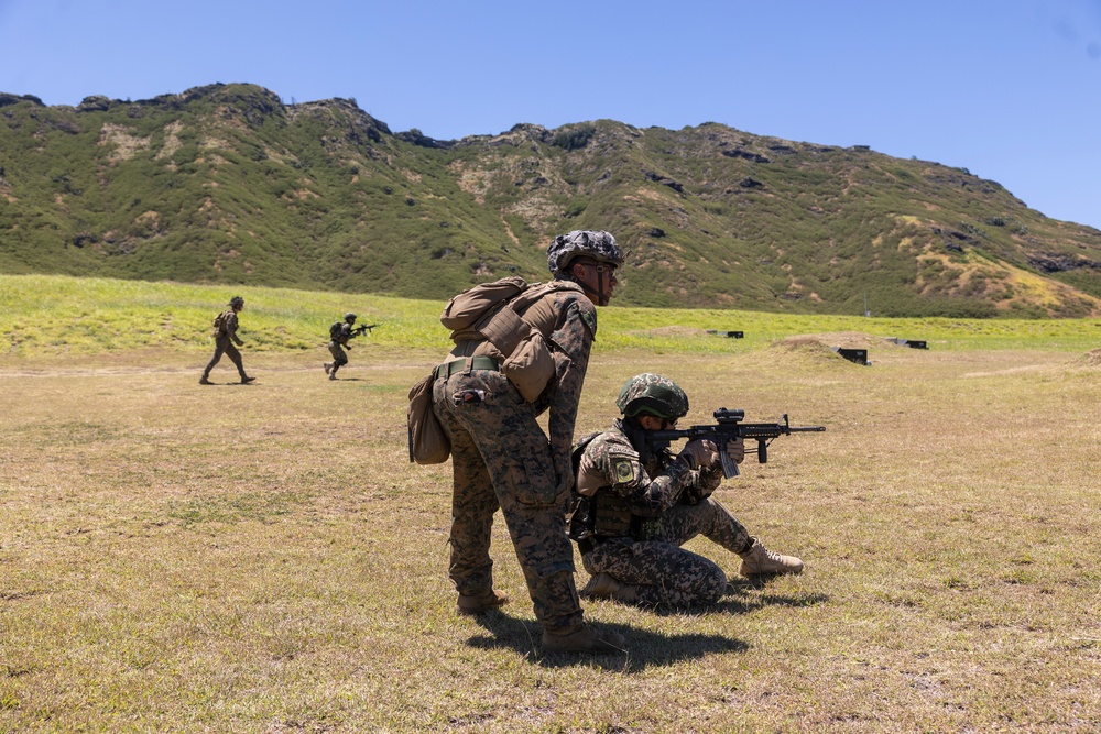 US, Chile, Malaysia conduct fire team maneuvers during RIMPAC 2024