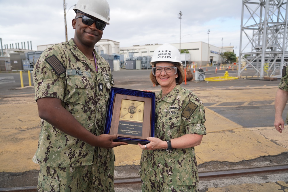 CNO Visits Pearl Harbor Naval Shipyard