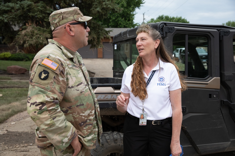 Iowa Governor and FEMA Administrator tour flood-impacted areas of Iowa