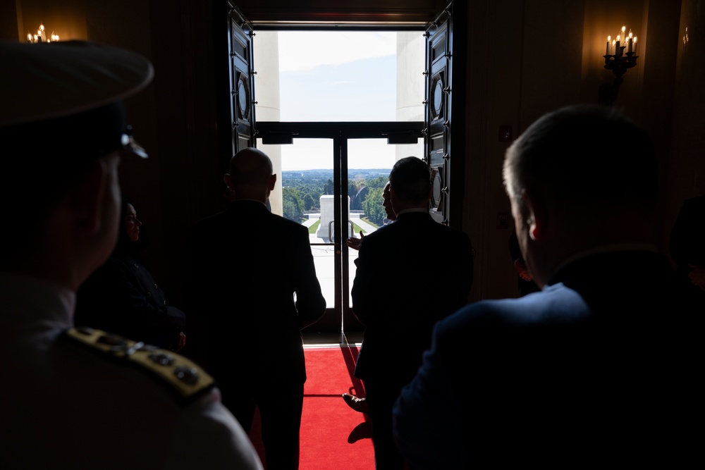 British Prime Minister Keir Starmer Visits Arlington National Cemetery