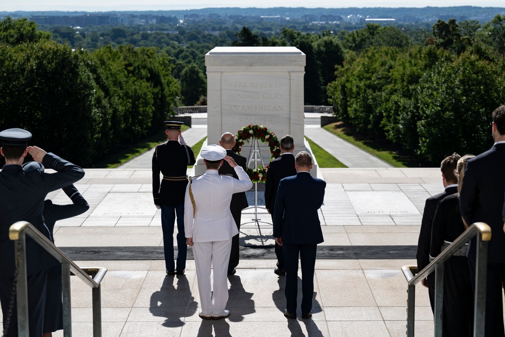 British Prime Minister Keir Starmer Visits Arlington National Cemetery