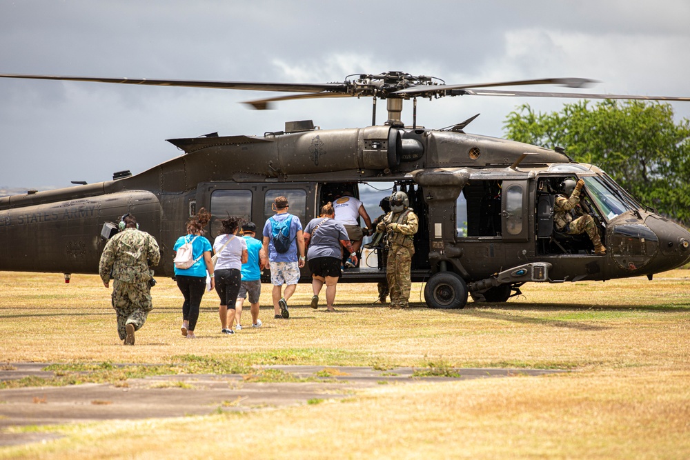 25th Combat Aviation Brigade supports mass casualty exercise patient transfer during RIMPAC 2024