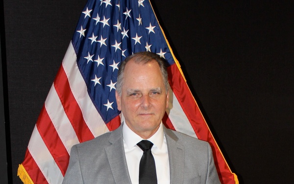 NIWC Atlantic Employee Earns Excellence in Service Award – Mentor of the Year