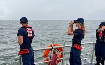 Coast Guard suspends search for missing swimmer off Virginia