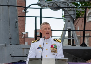 Commander, Submarine Squadron Two Holds Change of Command