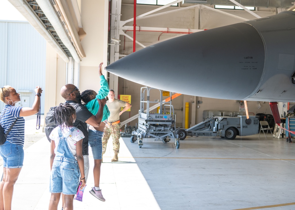 104th Fighter Wing hosts Boston InfraGard for base tour