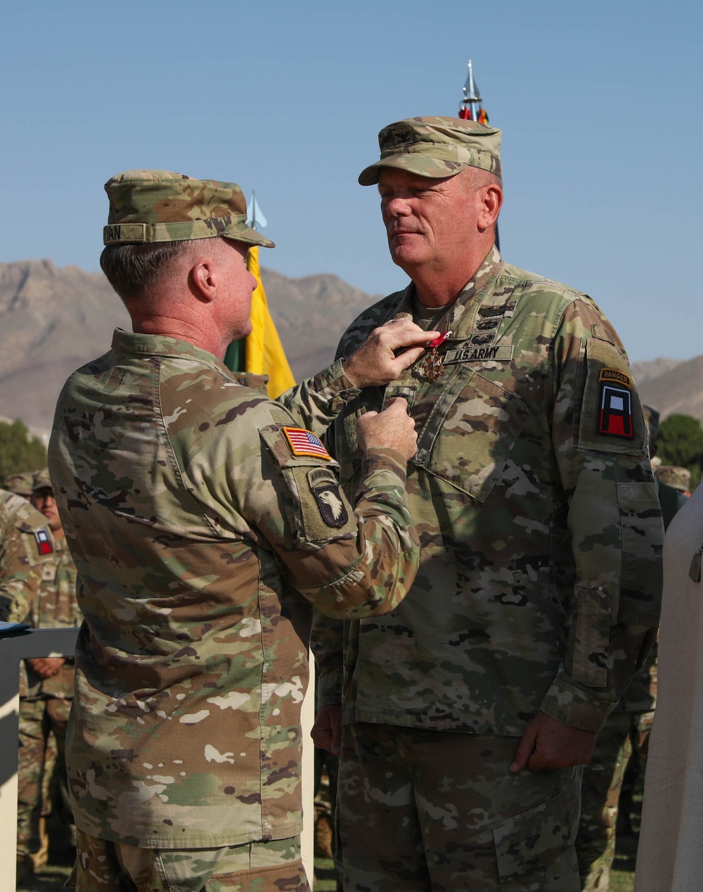 Daggers Render Honors to Outgoing Commander, Welcome New One