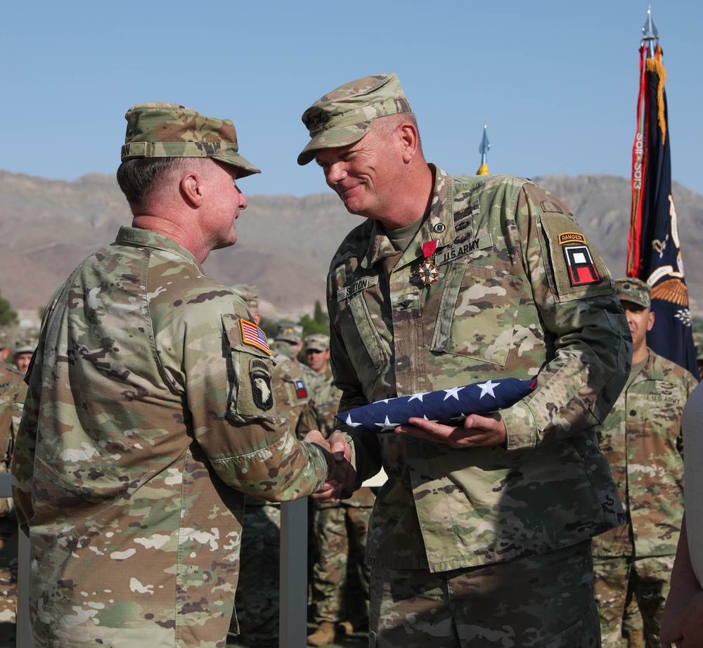 Daggers Render Honors to Outgoing Commander, Welcome New One