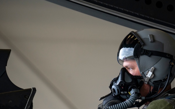 3rd Wing commander completes final flight