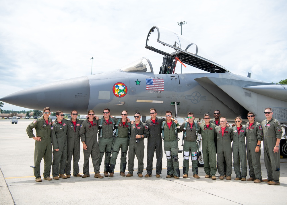 Two 104th Fighter Wing pilots fly fini-flight