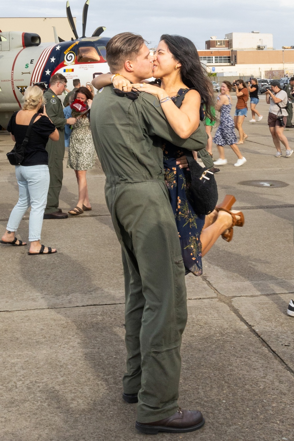 VAW-123 Returns from Combat Deployment