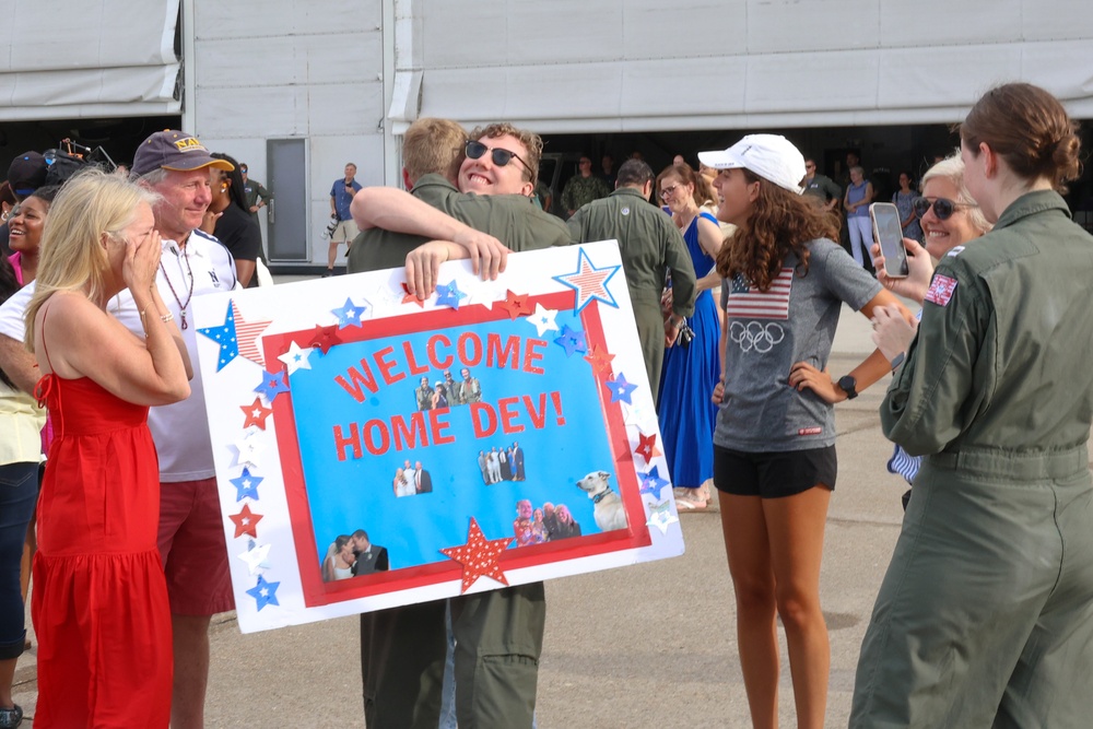 VAW-123 Returns from Combat Deployment