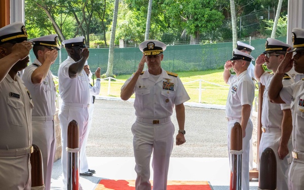 Fleet Information Warfare Command Pacific Change of Command