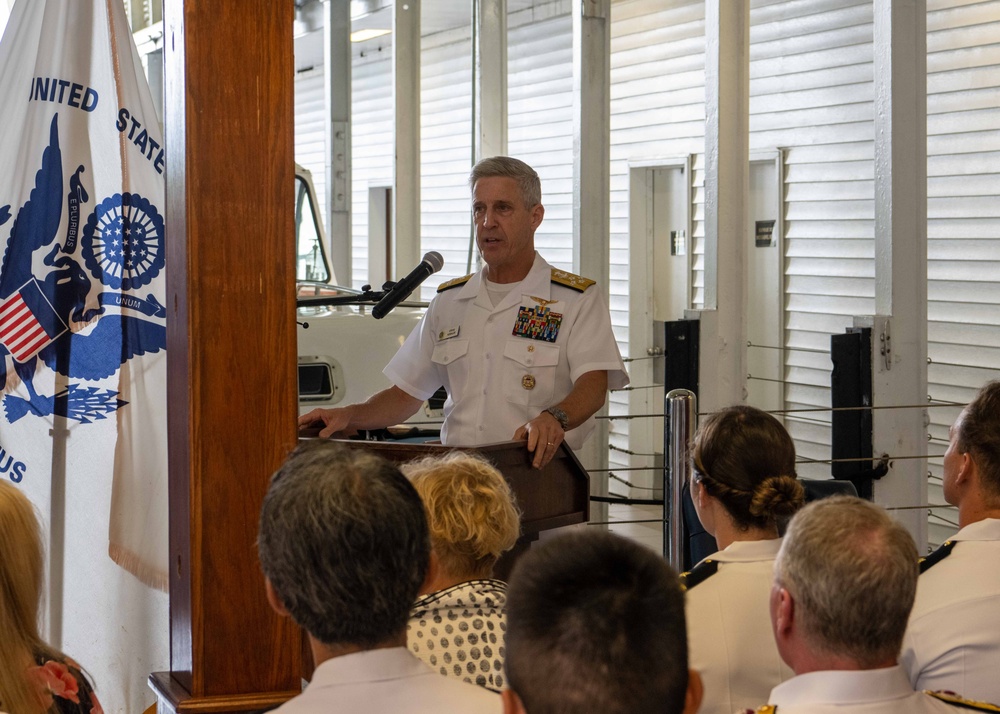 Fleet Information Warfare Command Pacific Change of Command