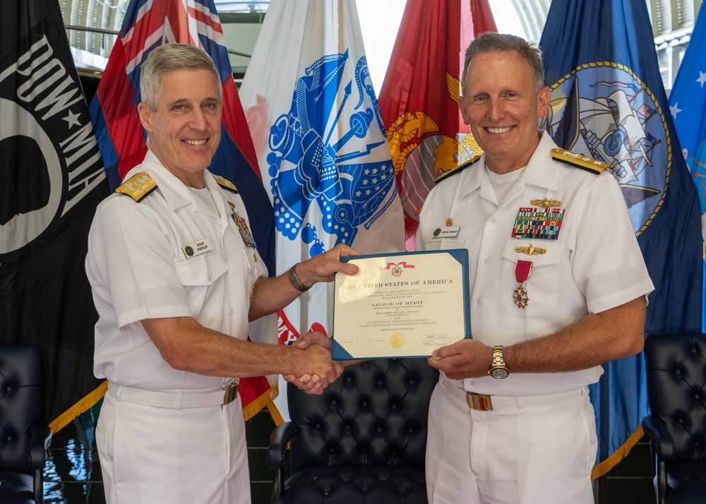 Fleet Information Warfare Command Pacific Change of Command