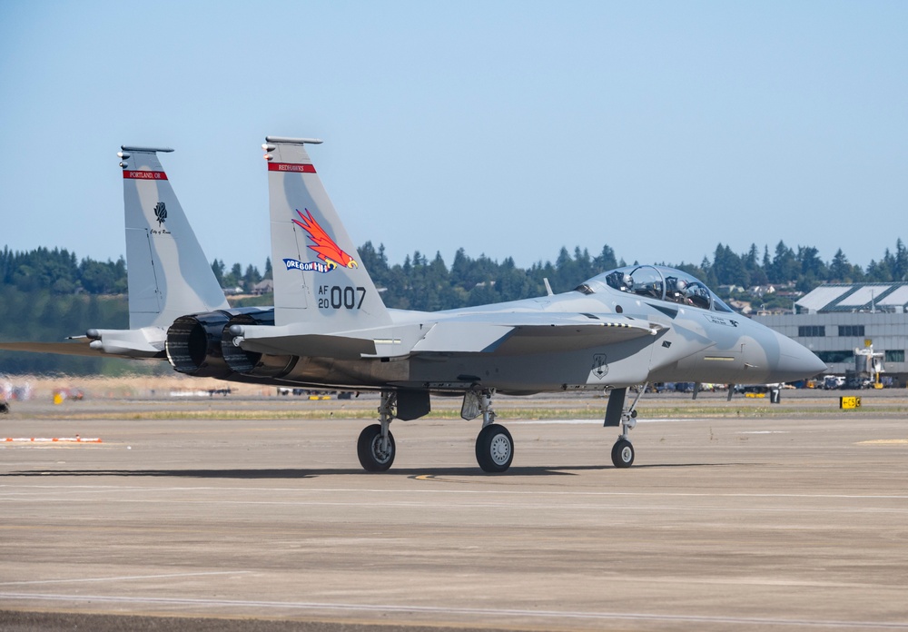 DVIDS - Images - 142nd Wing F-15EX Eagle II Unveiling Ceremony [Image ...