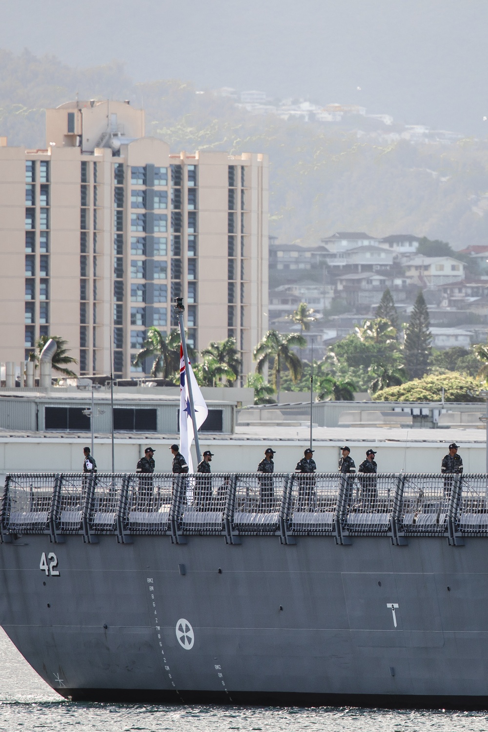 HMAS Sydney heads to sea during RIMPAC 24