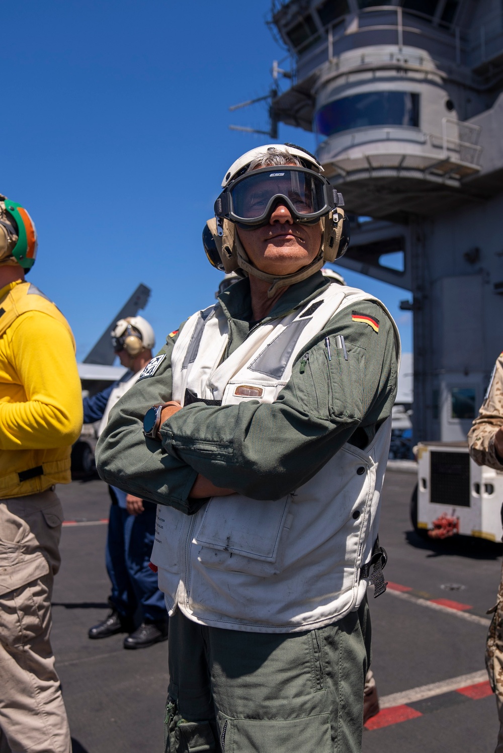 Vice Chief of the German Navy visits USS Carl Vinson