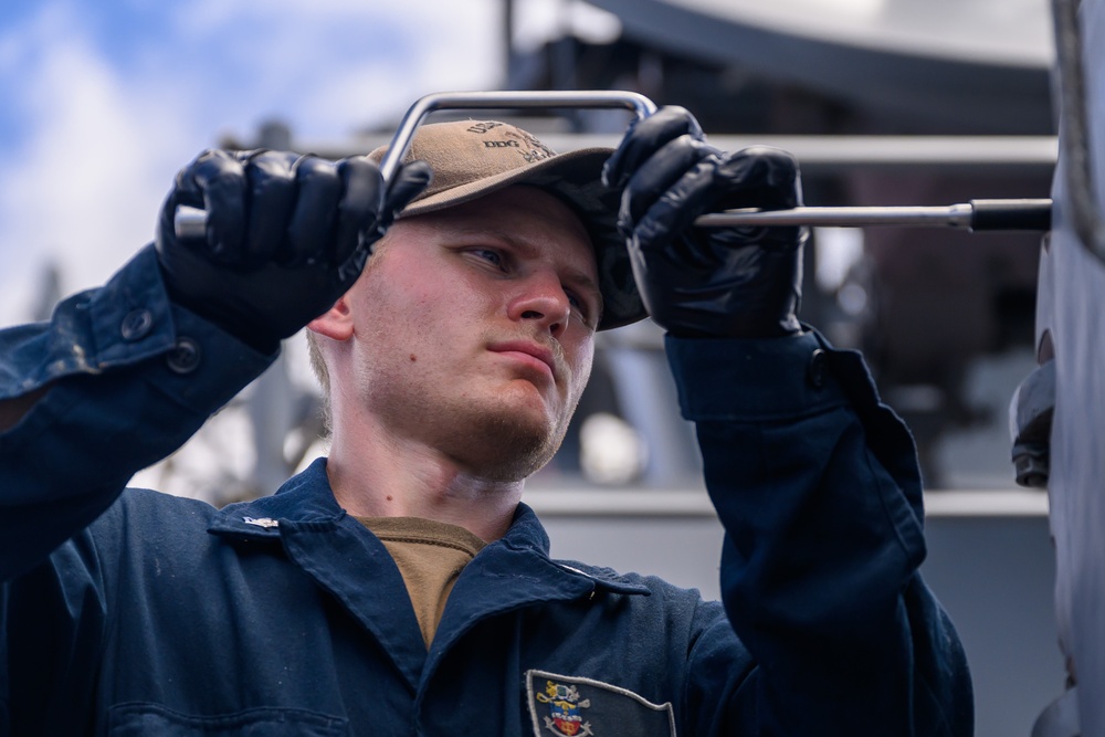 CIWS Maintenance onboard USS Gridley (DDG 101)