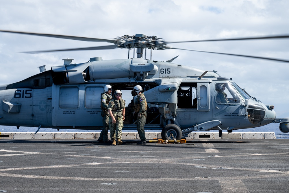 USS Somerset holds change of command at sea