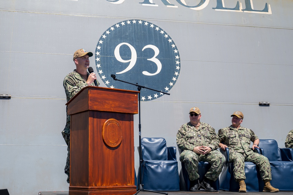 USS Somerset holds change of command at sea