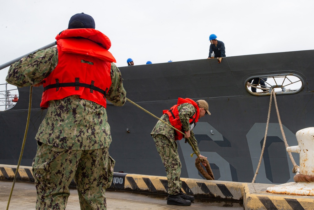 USS Normandy (CG 60) Returns to Norfolk