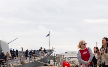 USS Normandy (CG 60) Returns to Norfolk