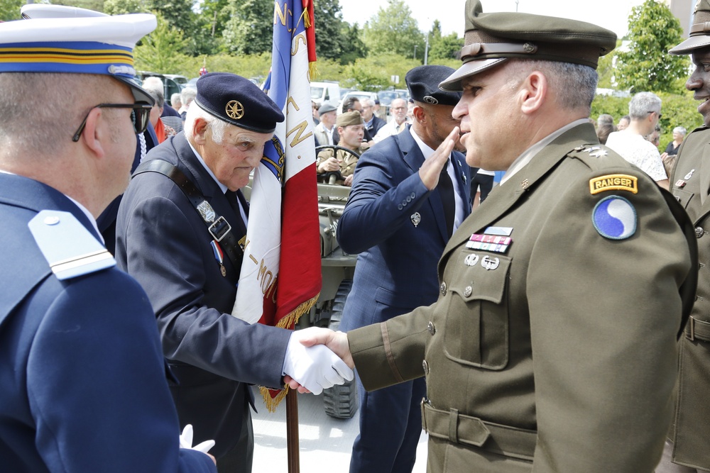 29th Infantry Division Soldiers Commemorate the Liberation of Vern-sur-Seiche