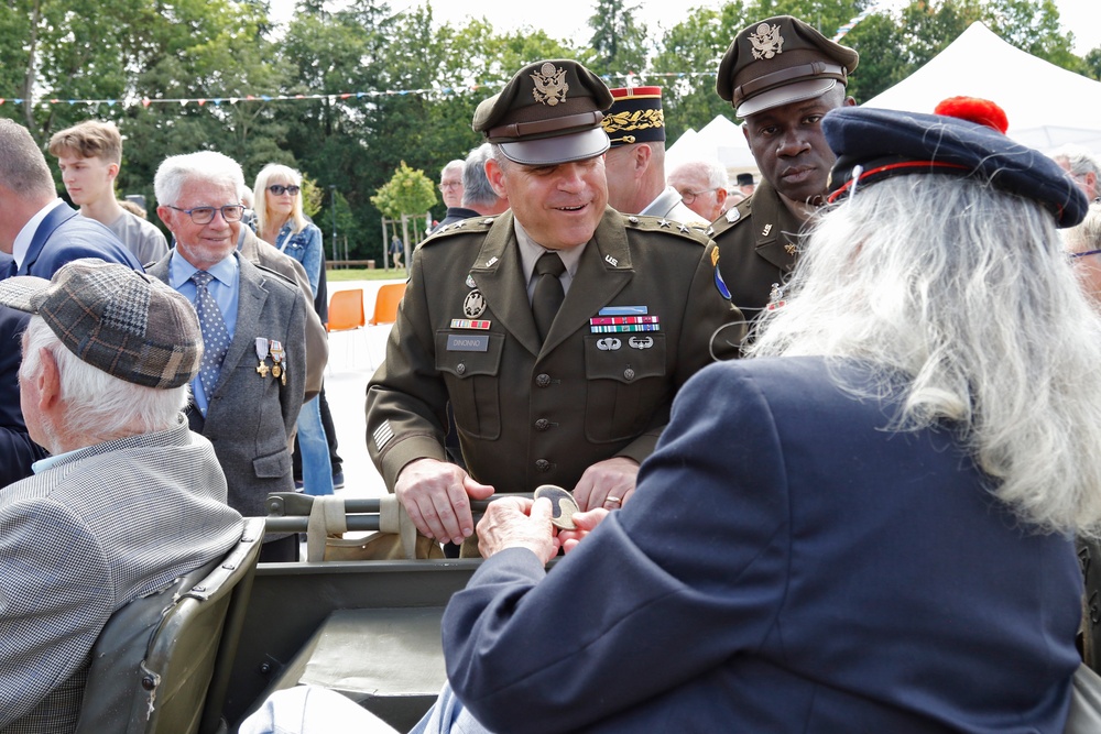 29th Infantry Division Soldiers Commemorate the Liberation of Vern-sur-Seiche