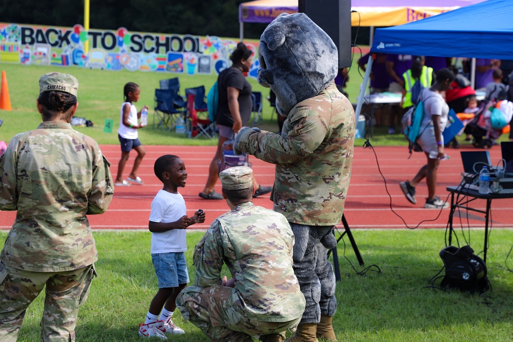 Sustainment Soldiers Participate in Back-to-School event