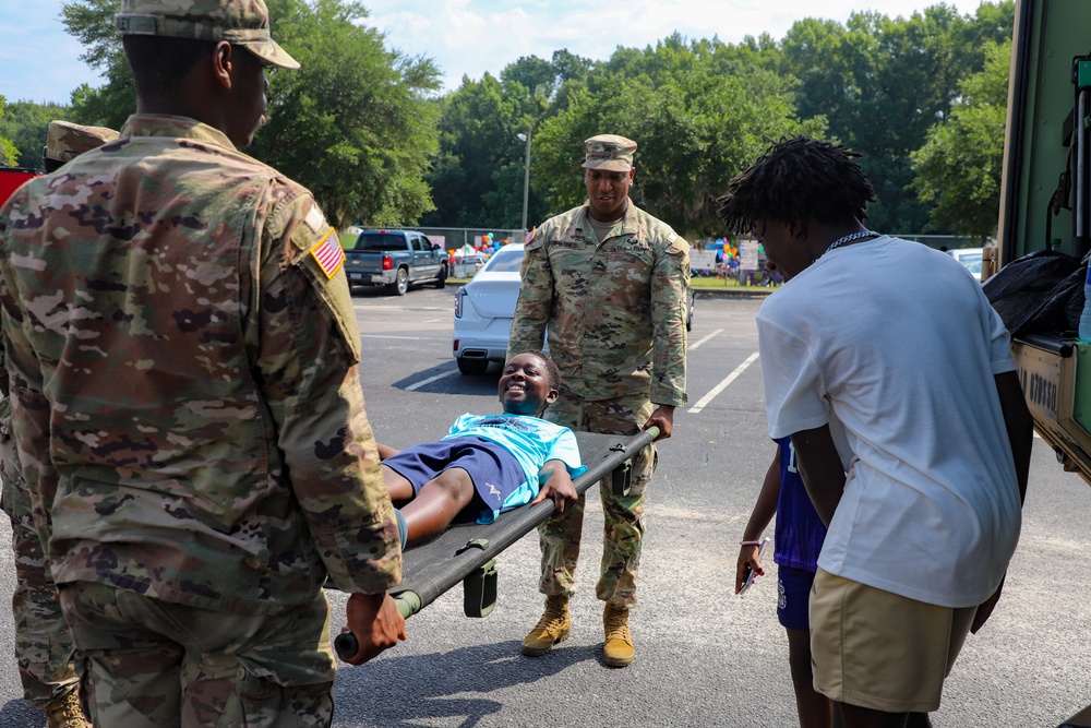 Sustainment Soldiers Participate in Back-to-School event