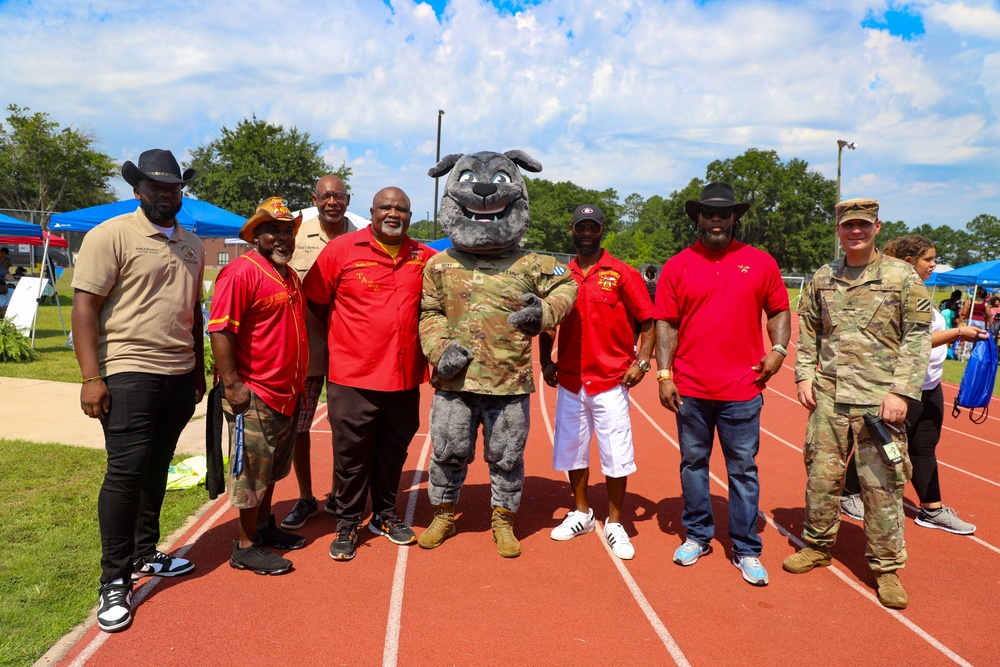 Sustainment Soldiers Participate in Back-to-School event