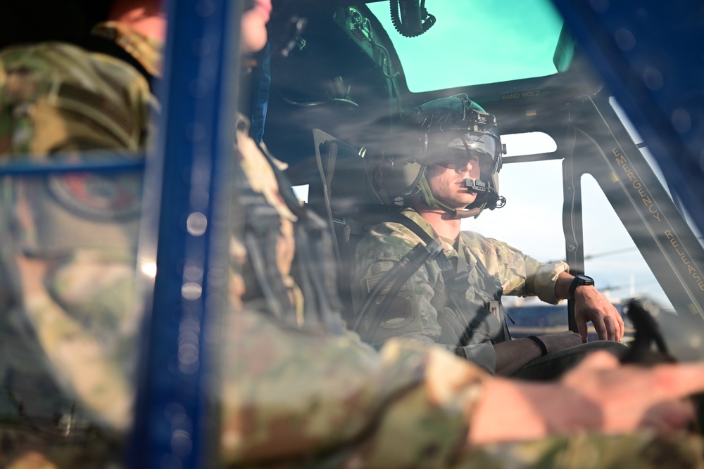 Savannah Bananas soar over D.C. with the 1st Helicopter Squadron