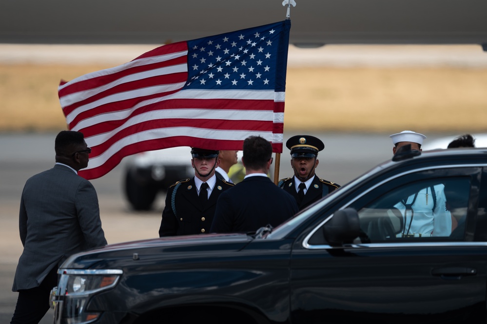 Japanese delegation arrives at America's Airfield for 2024 NATO summit