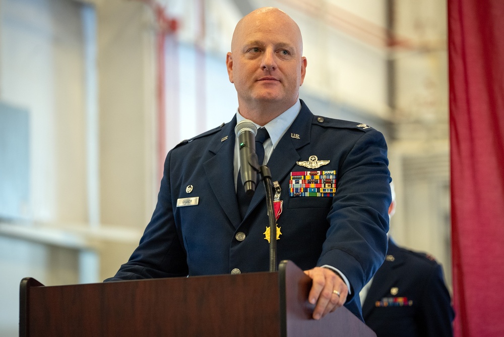 919th SOW Change of Command