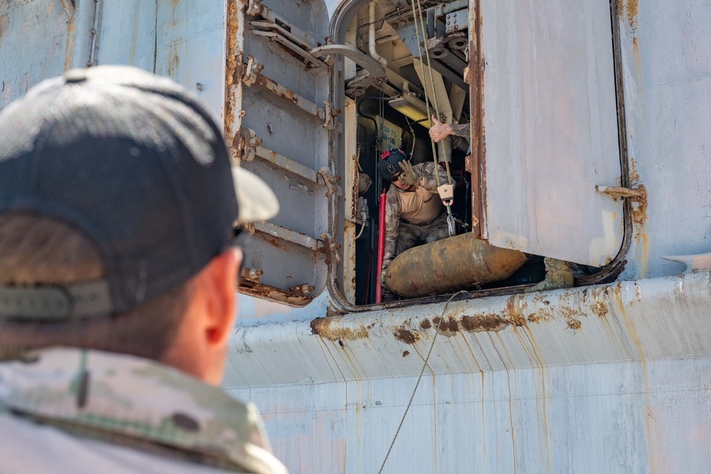 Navy EOD Technicians participate in Joint ATFP Training during RIMPAC 2024