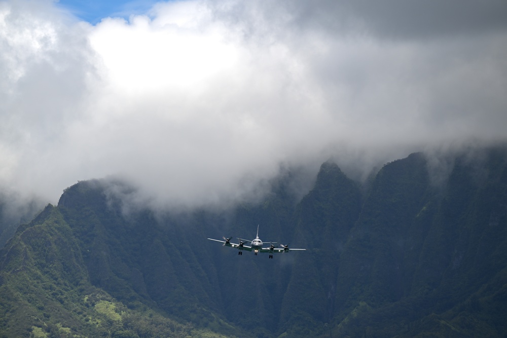 Air Operations at Marine Corps Air Station Kaneohe Bay