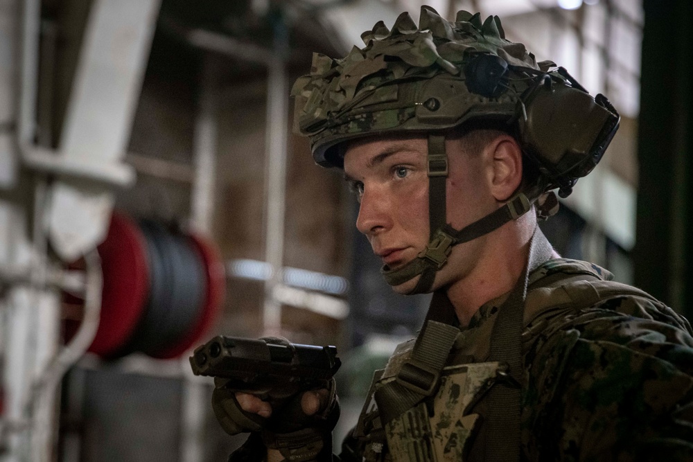 15th MEU Maintains Weapons Proficiency Aboard USS Boxer