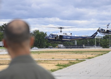 French air and space force officials visit Pentagon
