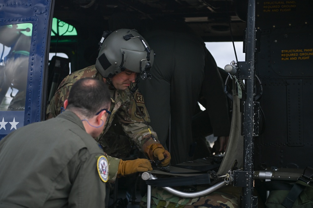 French air and space force officials visit Pentagon