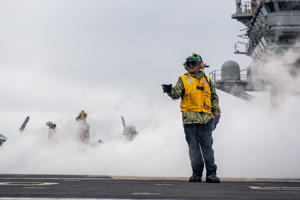 USS Ronald Reagan (CVN 76) conducts flight operations