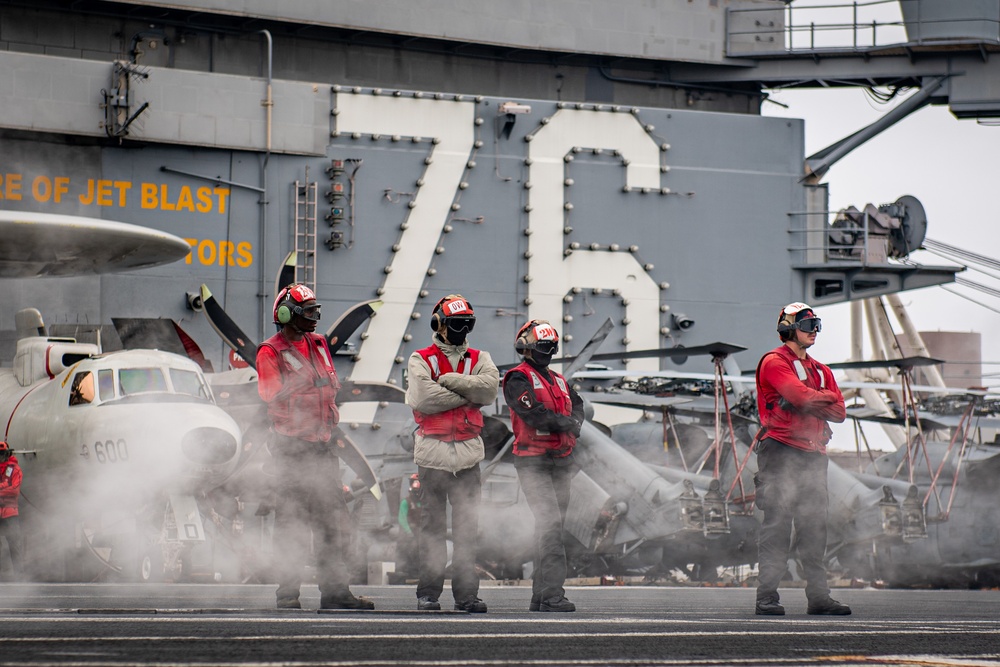 USS Ronald Reagan (CVN 76) conducts flight operations