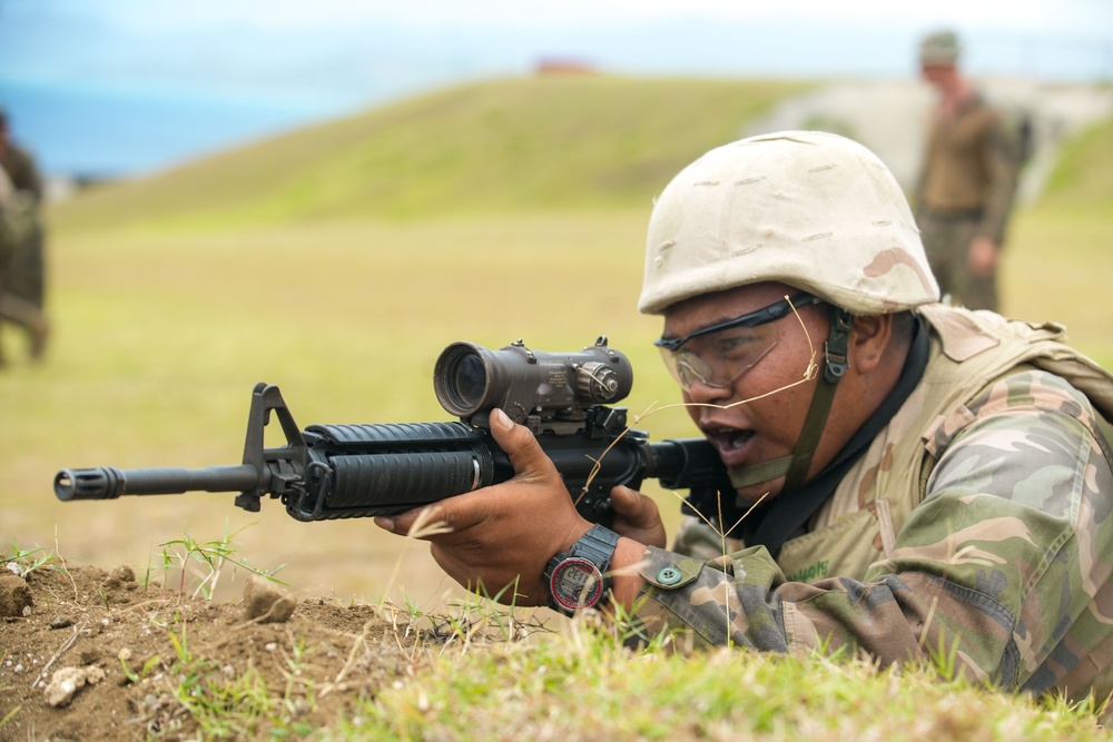 US, Royal Tongan marines conduct fire team maneuvers during RIMPAC 2024