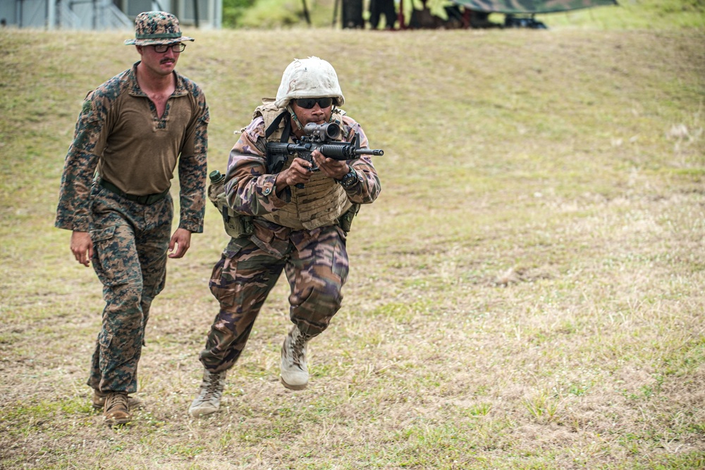 U.S., Royal Tongan Marines conduct fire team maneuvers during RIMPAC 2024