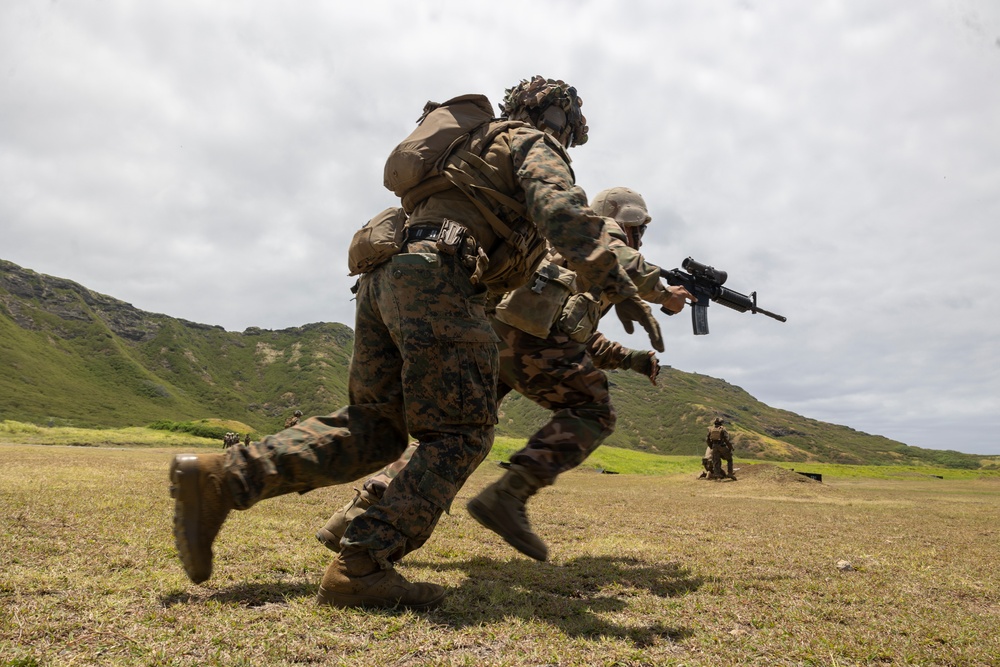 U.S., Royal Tongan Marines conduct fire team maneuvers during RIMPAC 2024