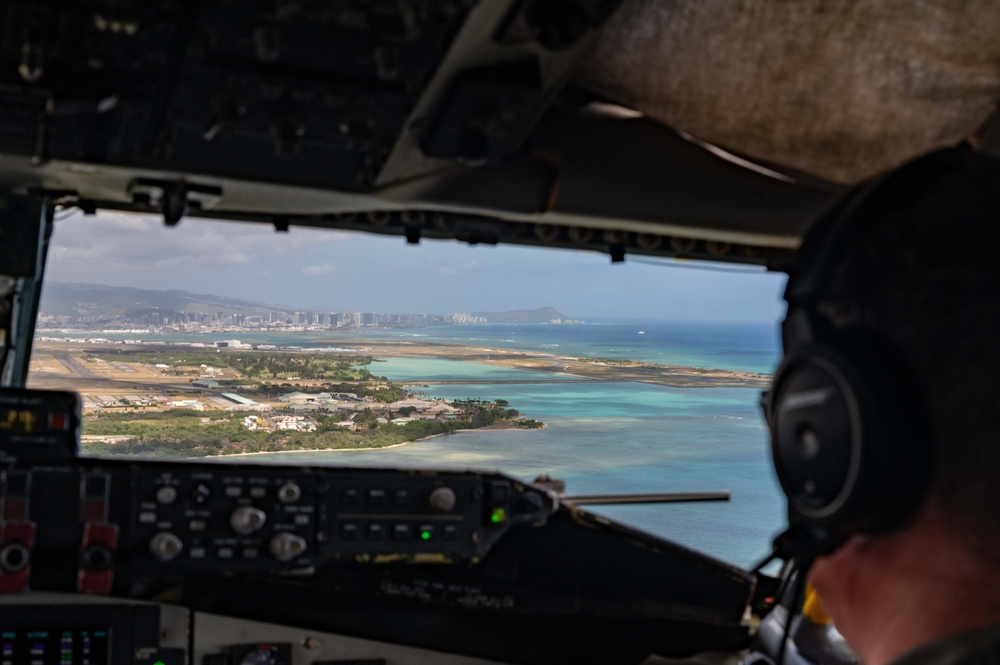 Refueling F18s during RIMPAC 2024