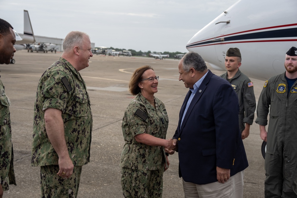 CNO and MCPON Welcome Dwight D. Eisenhower Carrier Strike Group Home from Deployment